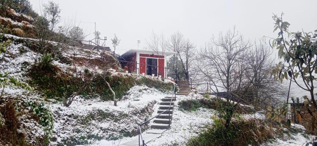 Orchard Hill Retreat Hotel Mukteshwar Buitenkant foto