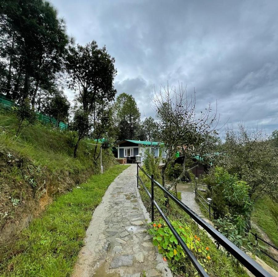 Orchard Hill Retreat Hotel Mukteshwar Buitenkant foto